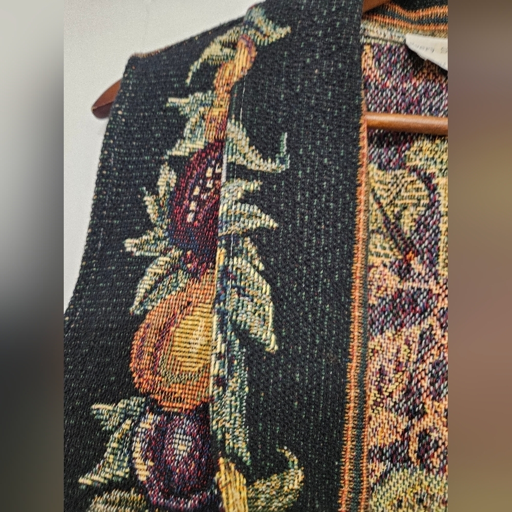 Every Stitch Counts Vintage Fruit Floral Theme Rare Unique Vest - Picture 3 of 7
